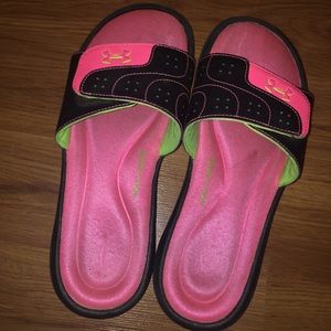 Women’s under armor slides